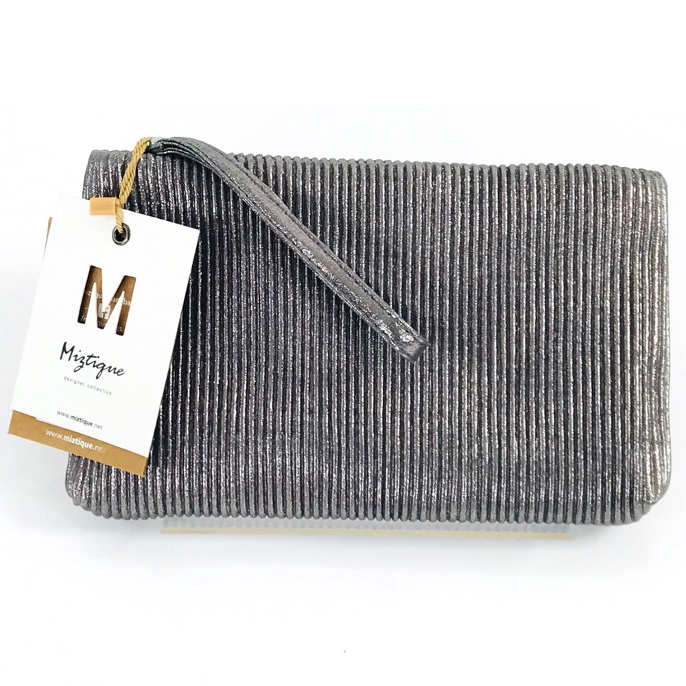 NWT - Shiny Fabric Wristlet - Picture 4 of 5